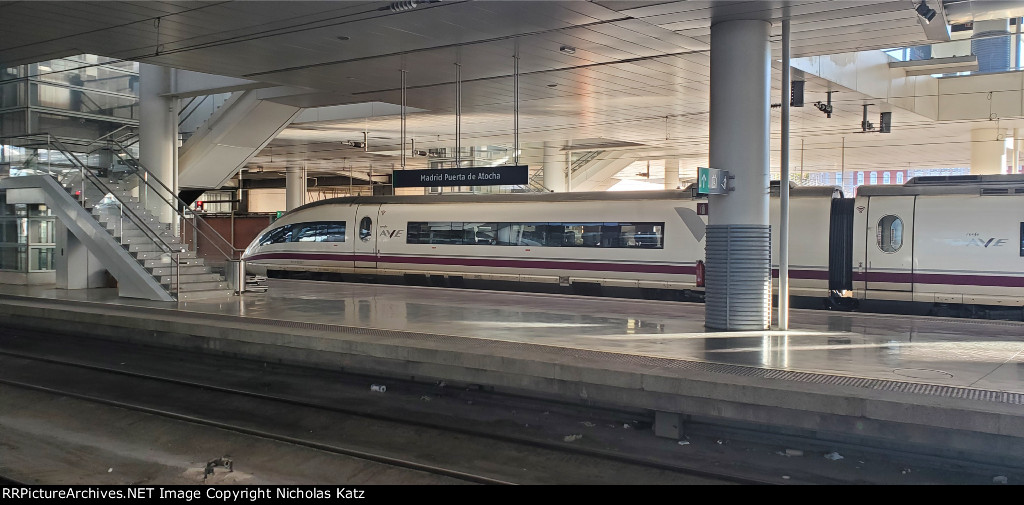 Renfe Class 103